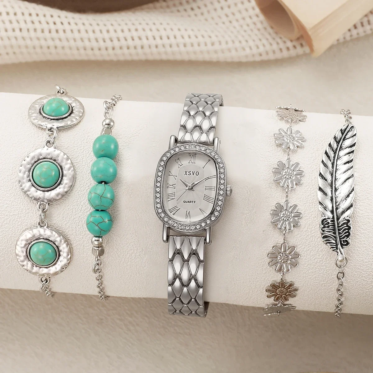 

Fashion trend all-match steel belt Oval women's quartz watch bracelet 5 pieces, suitable for Christmas, Thanksgiving gifts