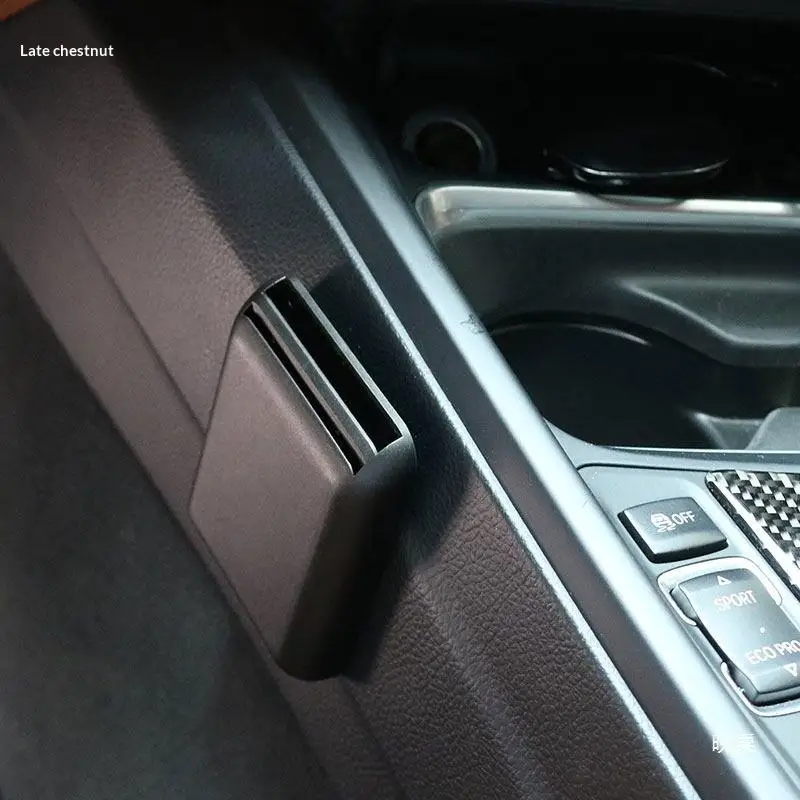 Universal Car Interior Card Holder Multi-function Portable Card Storage Box Car Sun Visor Card Slot Box