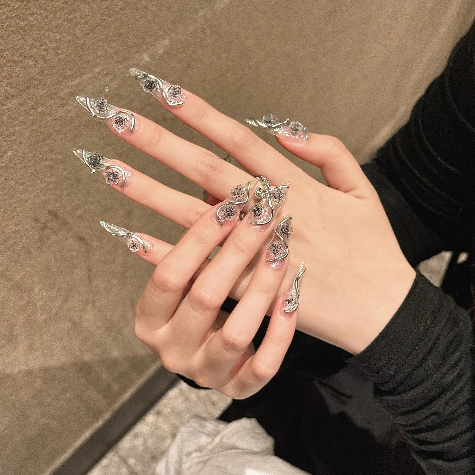 Clear Fake Nails with Flash Glitter Decor Odorless Provides a Comfortable Experience for Shopping Traveling Dating