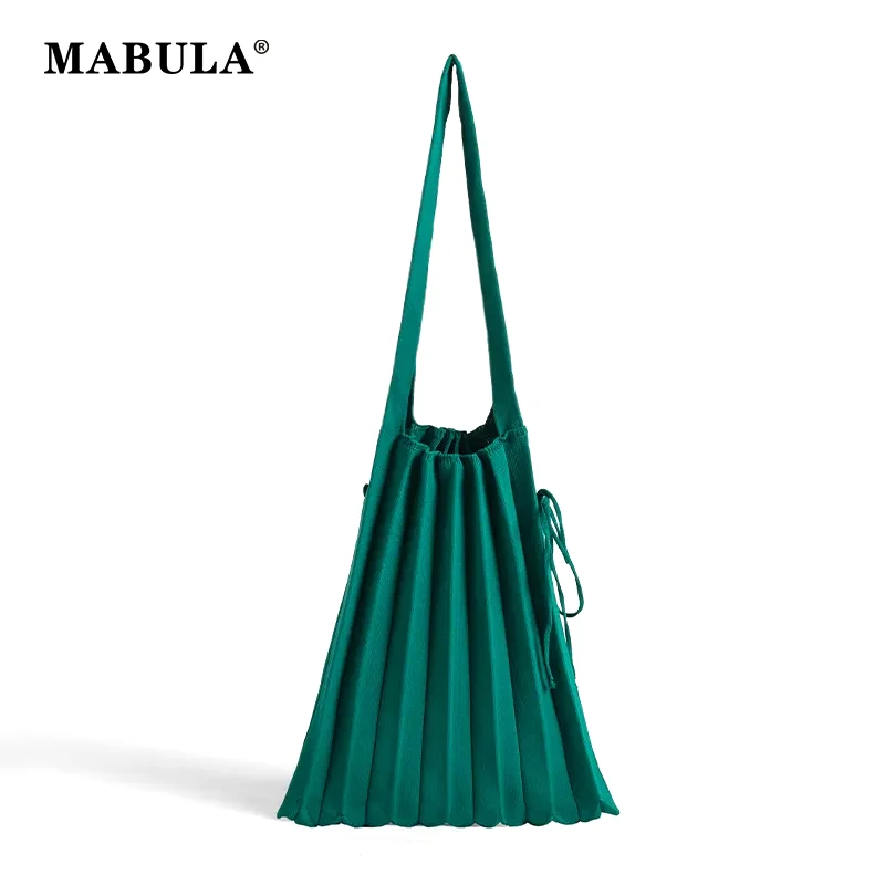 

Korean Style Large Capacity Shopping Handbags For Women Chic Folded Knit Pleated Bags Female Fashion Stripe Panelled Tote Bag