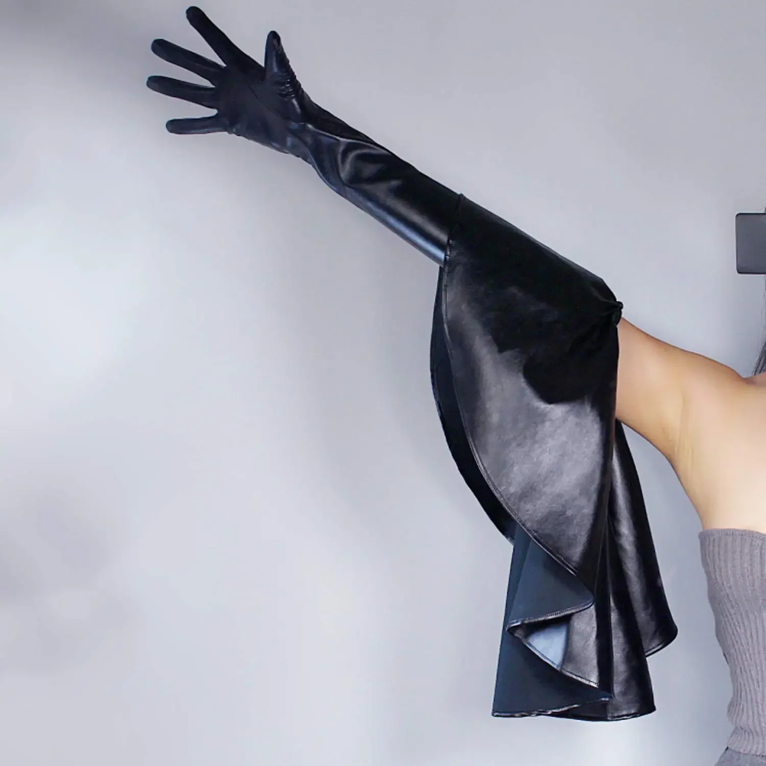 Women Long Ruffle Opear Gloves Bat Like TOUCHSCREEN Black/White Faux Leather Evening Party Fashion Runway Dressing Glove