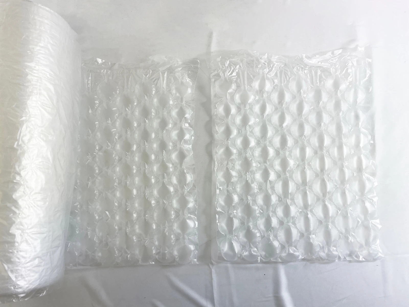

1 PACK 984ft x 16" Air Cushion Machine Film Bubble Pillow Packaging Padding Roll