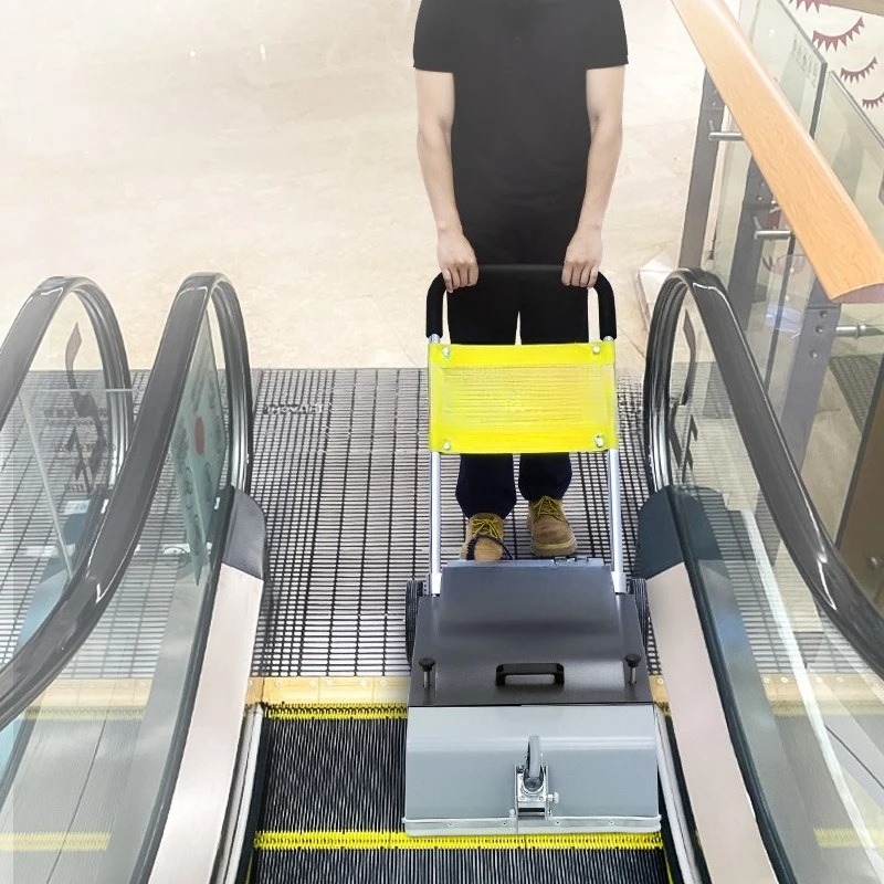 Escalator Stepping Routine Maintenance Machine Chemical Free Small Escalator Moving Sidewalk Light Duty Clean Dry Vacuum Cleaner