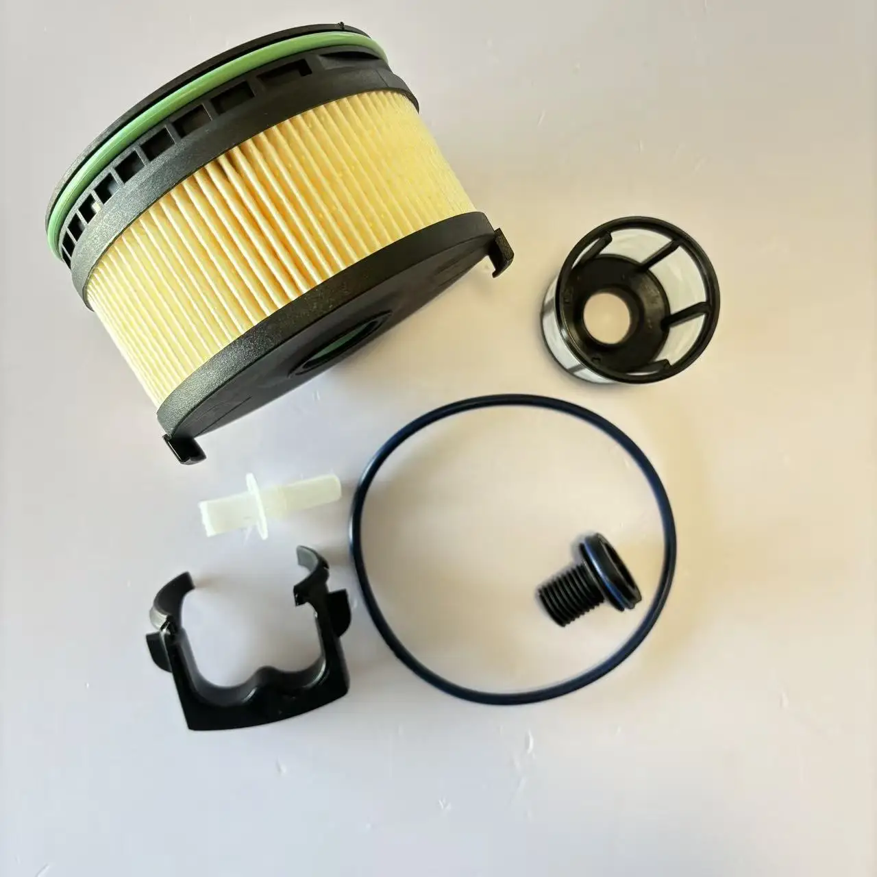 A6540920100  FIT MB  Engine Fuel Filter A6540920100  A6540920005 6540920100 W177 W205