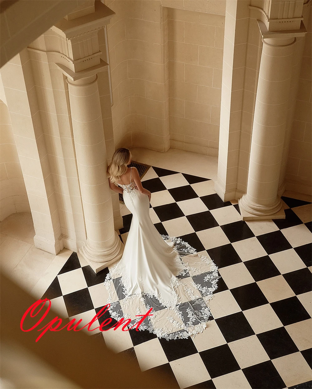 Customized White Jersey Wedding Dress Elegant Strapless Spaghetti Straps Bridal Gowns Chapel Train Backless Mermaid Dress
