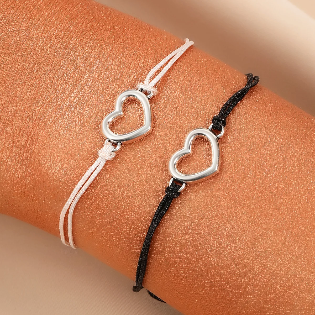 Korean Simple Heart Bracelet Adjustable Length Couple Black White Rope Bracelets For Women 2024 Trending New Jewelry Accessories