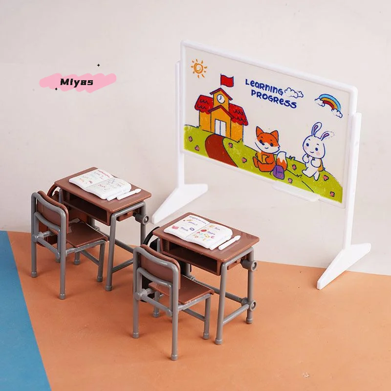 Miniatuur Klaslokaal Decor Speelgoed Set 1/12 Schaal Poppenhuis Bureaus Stoelen Schoolbord Boeken Schooltassen Model Poppenhuis Accessoires
