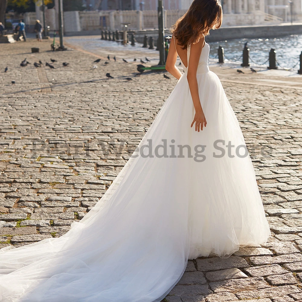 Robe de mariée en Tulle blanche Simple, col en v, ligne a, dos nu, sans manches, longue, avec traîne, taille personnalisée