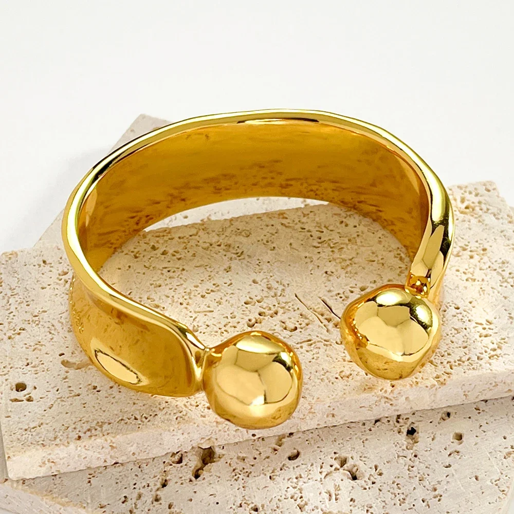 

U-NO Gold Bracelet Bracelet, Exquisite Jewelry, High Quality, Exquisite Fashion, Gold Color, Free Delivery,