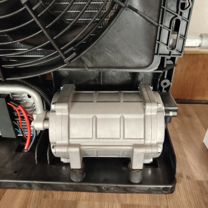 شاحنة تبريد كهربائية لمقصورة فان جرار، مكيف هواء 12 فولت، مكيف هواء 24 فولت تيار مستمر