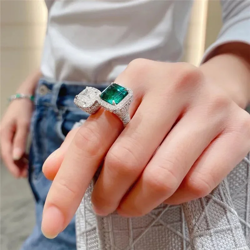 Two tone square green gemstone rings for women Fashion and Light luxury diamonds inlaid ring adjustable wedding jewelry