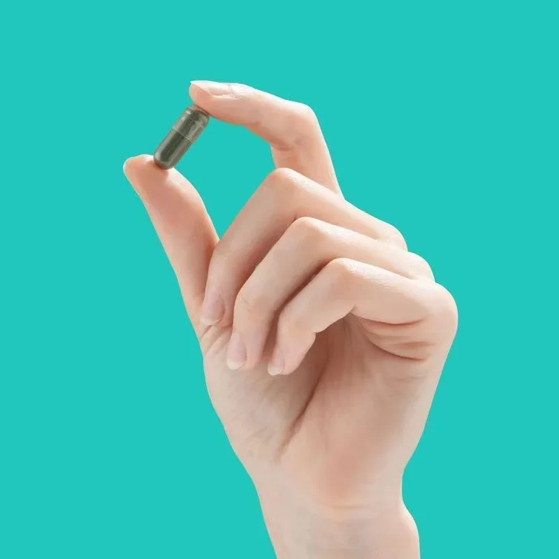 مصل التقشير ذو خصائص العناية المرطبة يقشرها بلطف ويرطب ويعزز القدرة على الإصلاح