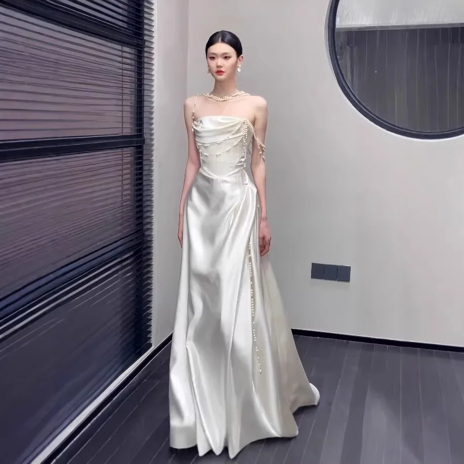 

Французское легкое свадебное платье из высококачественного атласа, нишевое, без бретелек, в стиле Мори, со шлейфом, для помолвки, белое, нарядное.