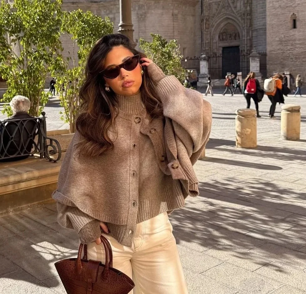 

2025 Women Solid Knitted Sweater Jumper Short Sleeve Female Cardigan