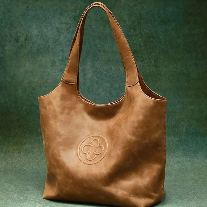 Cassile New Vintage Vegetable-Tanned Vest Tote Bag for Women Commuting Large Capacity Single Shoulder Underarm Bucket Bag