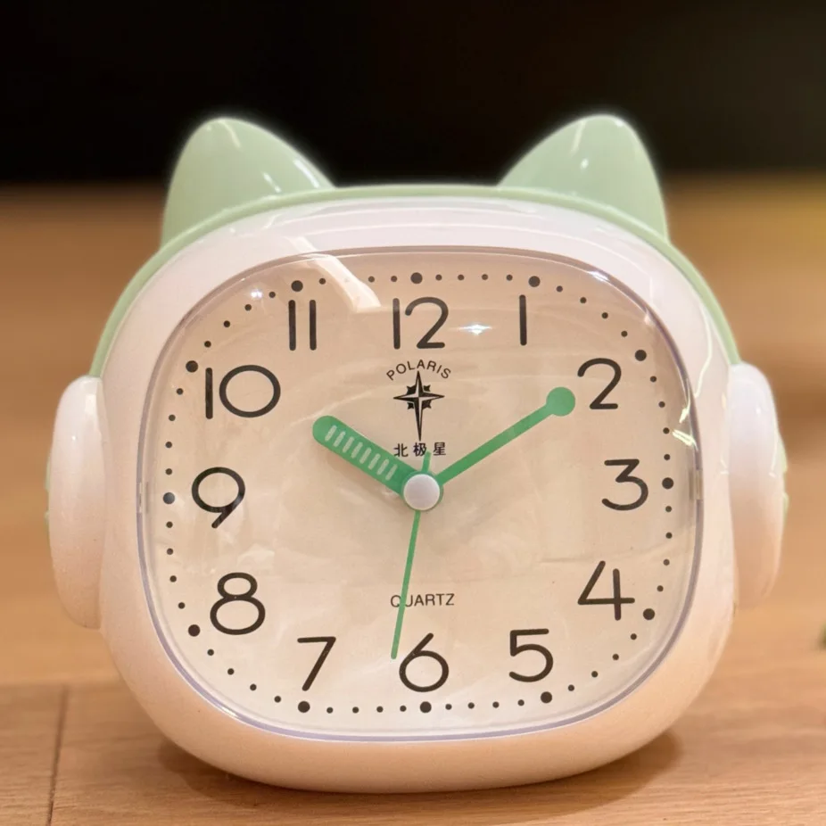 

Polaris Quiet Alarm Clock Cat Style Household Night Light Desk Clock Student Children Double Alarm Clock Bedside Bedside Desk Cl