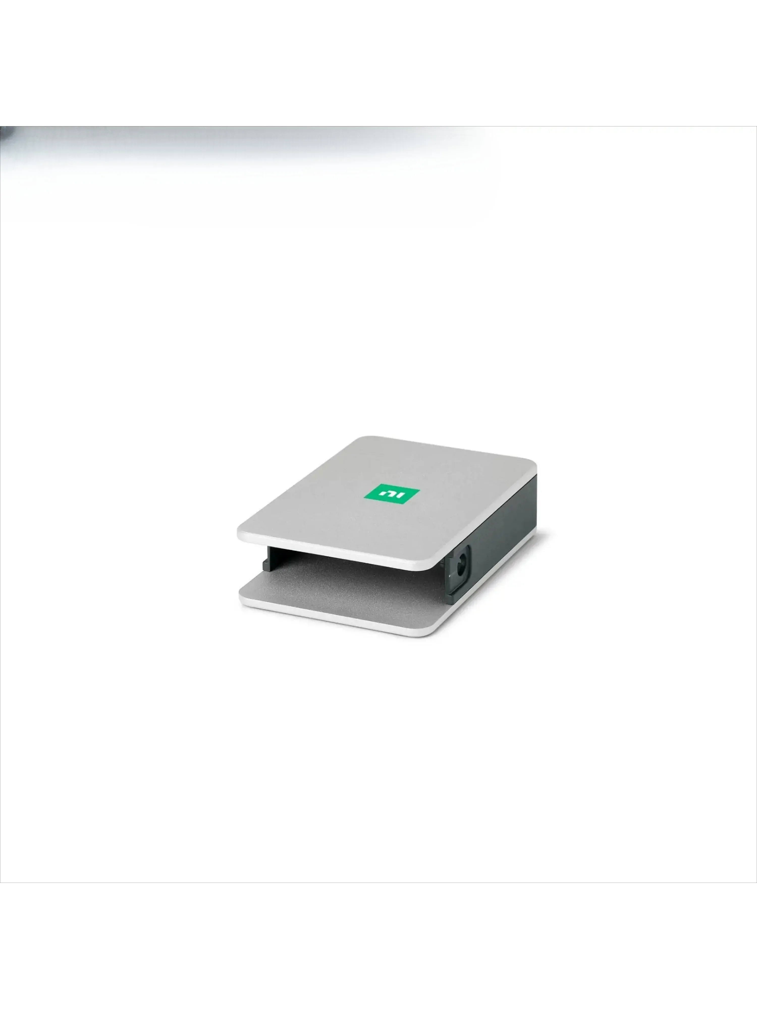 

0021 Chassis cDAQ-9171 cDAQ-9174 cDAQ-9178 Single Slot 4 Slots 8 Slots USB Chassis