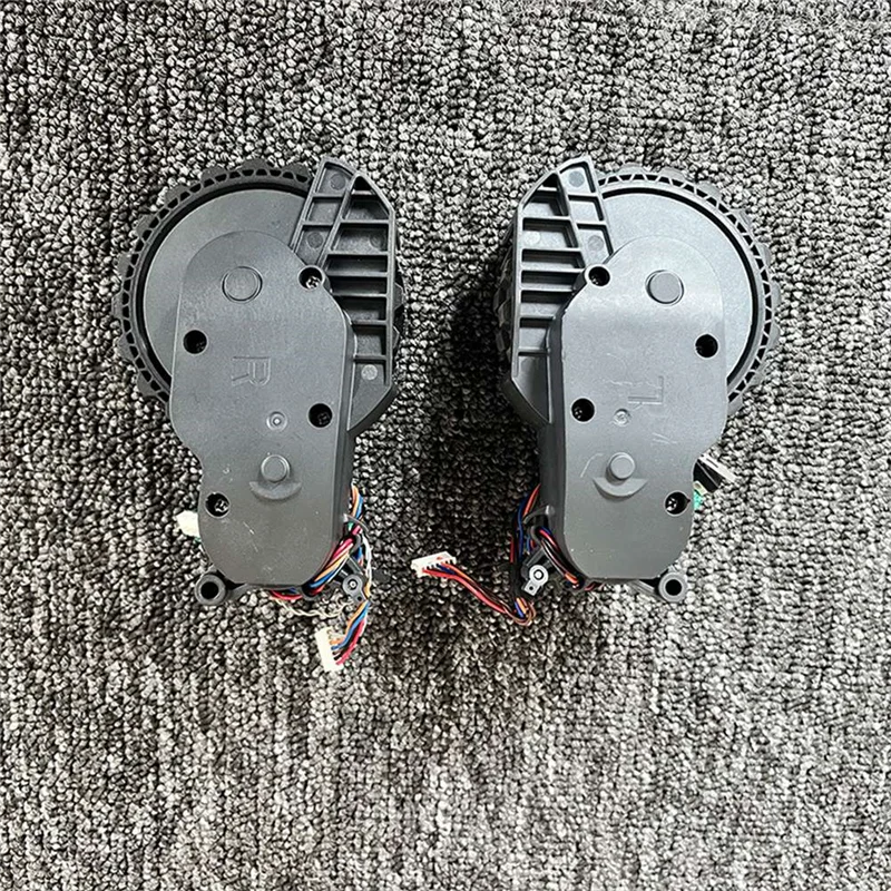

For Roborock T7/T7S/G10/G10S/S7 Mavx Accessories Wheels Container Robot Vacuum Cleaner Parts L+R
