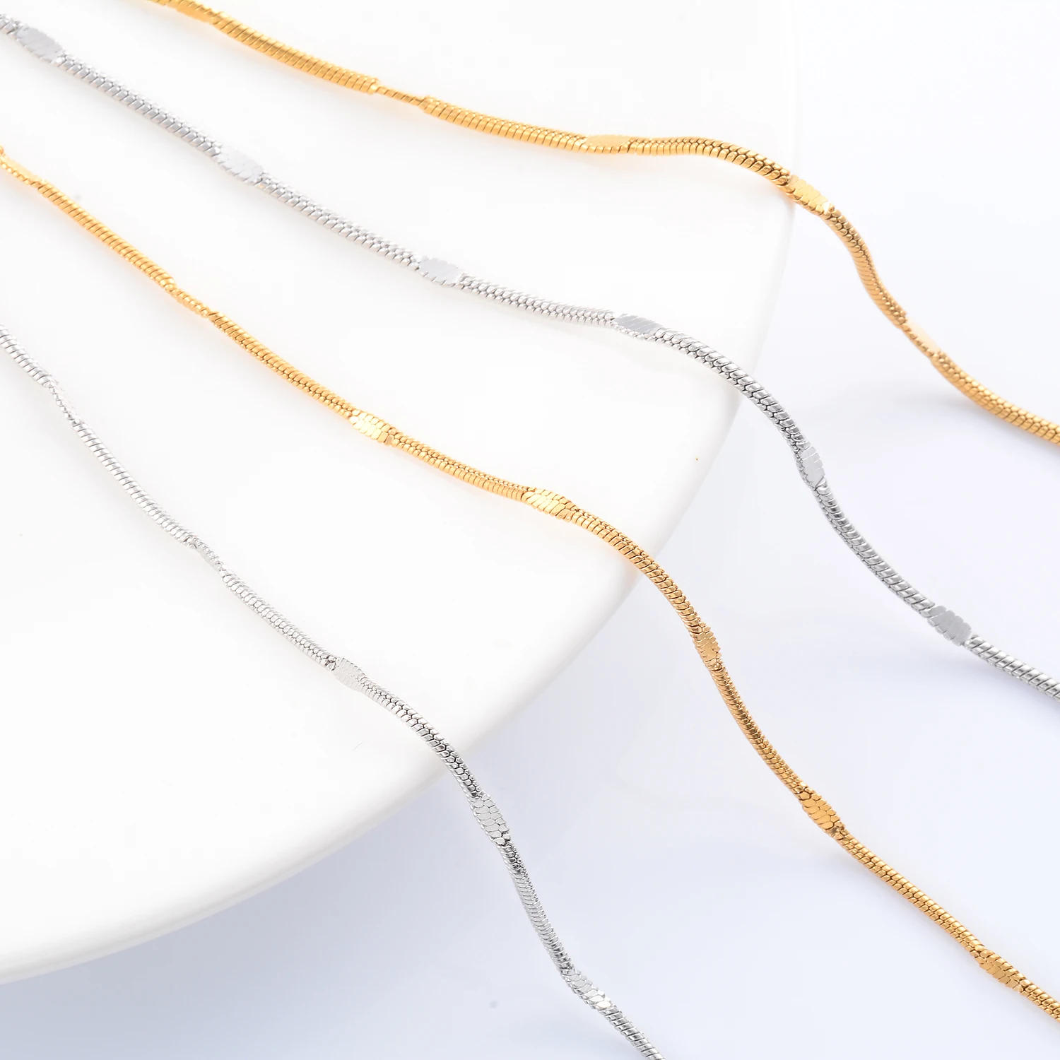 Dicke Edelstahl-Schlangenkette in Silber- und Goldfarbe mit Karabinerverschluss für DIY-Halsketten, minimalistischer Anhänger-Schmuck – Detail 3