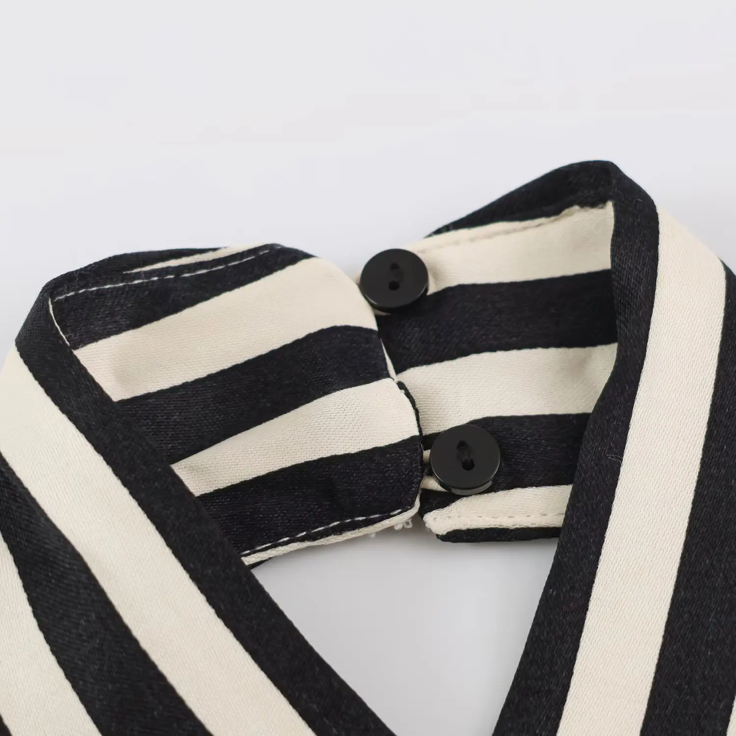 KONDALA Damen Trendiger Eleganter Gestreifter Hosenanzug, Neckholder-Top mit überkreuztem Kragen, Hose mit elastischem Bund, Sommer-Freizeit-Chic-Set 2026 – Detail 8