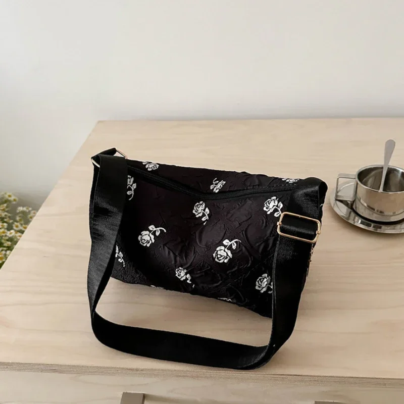 Kinderen Messenger Bags Bloemen 2024 Mooie Mode Eenvoudige Handheld Commuter Vrouwen Schoudertas Moeder Kindertassen voor Meisjes Sac