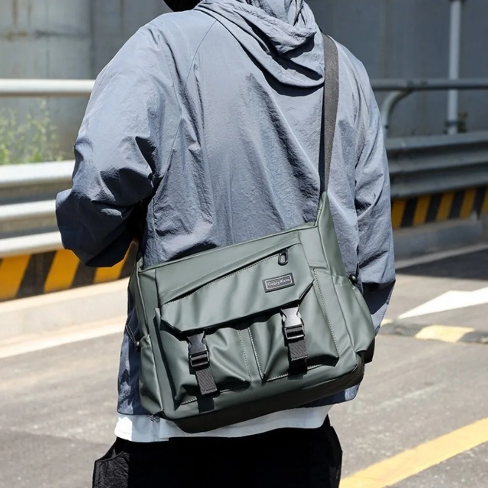 حقيبة كروس رجالية رائعة ذات سعة كبيرة على الطراز الياباني حقيبة ساعي البريد من النايلون هاراجوكو مربعة مع شارات حقيبة ساعي عادية للجنسين #3