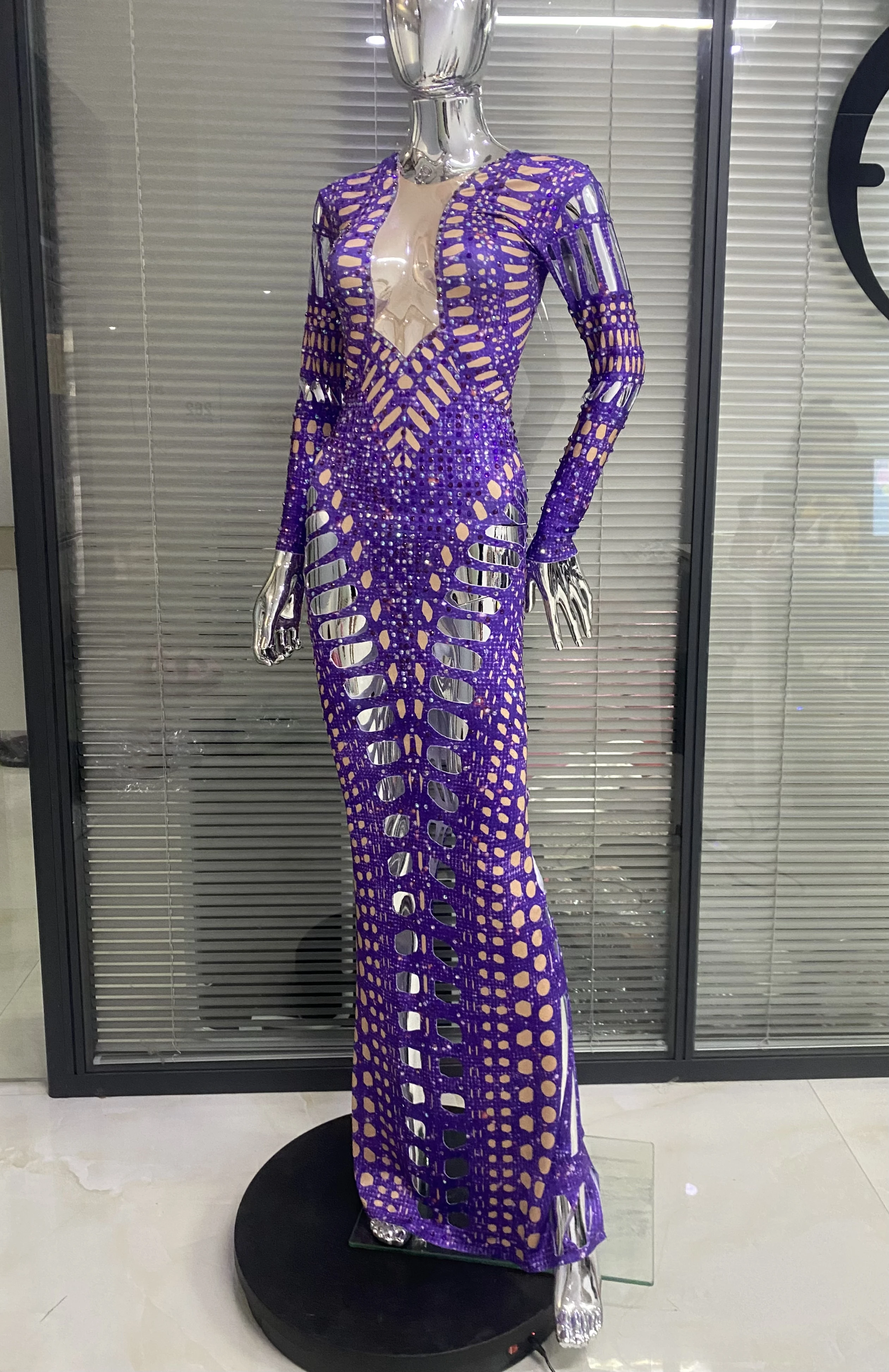 Popular Hot Sale 2023 Purple Color Women Long Sleeve High Stretch Sexy Hollow Out Bodycon Long Dress Celebrate Birthday Outfit