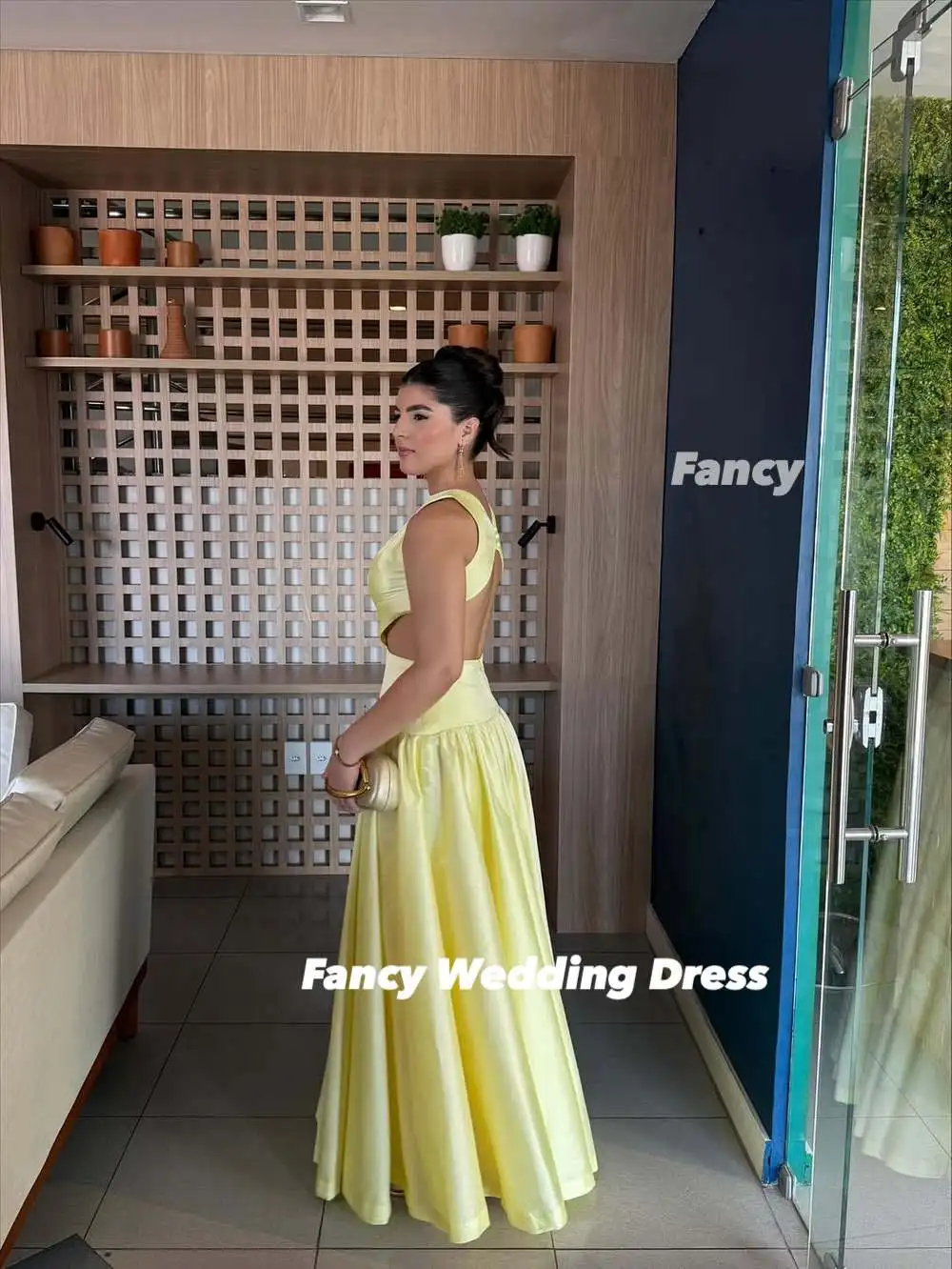 멋진 섹시한 노란색 이브닝 드레스 A 라인 태피터 댄스 파티 드레스 등이 없는 민소매 공식 행사 드레스 맞춤형