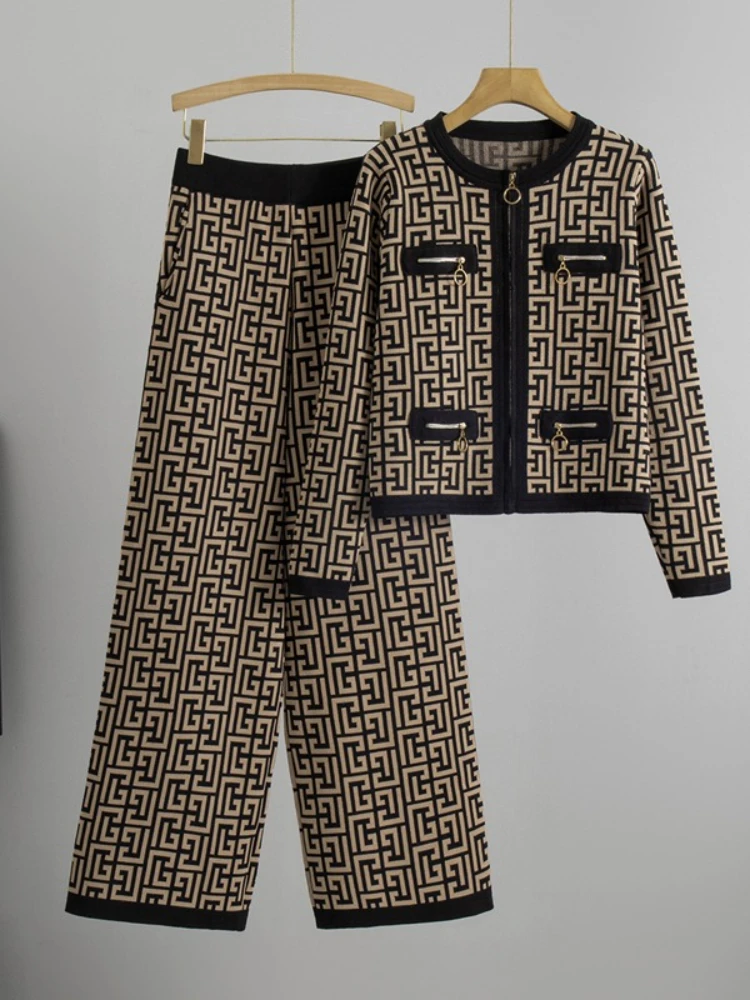 

New Fashion Autumn Spring Women Two-Piece Set Knitted Suit 2 Piece Sets Loose Knit Striped Cardigan + Casual Wide-Leg Pants