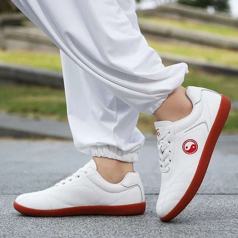 Taekwondo Sportschoenen voor heren en dames Professionele witte vechtsporten Tai Chi Kung Fu Schoenen Taekwondo Karate Trainingsschoenen