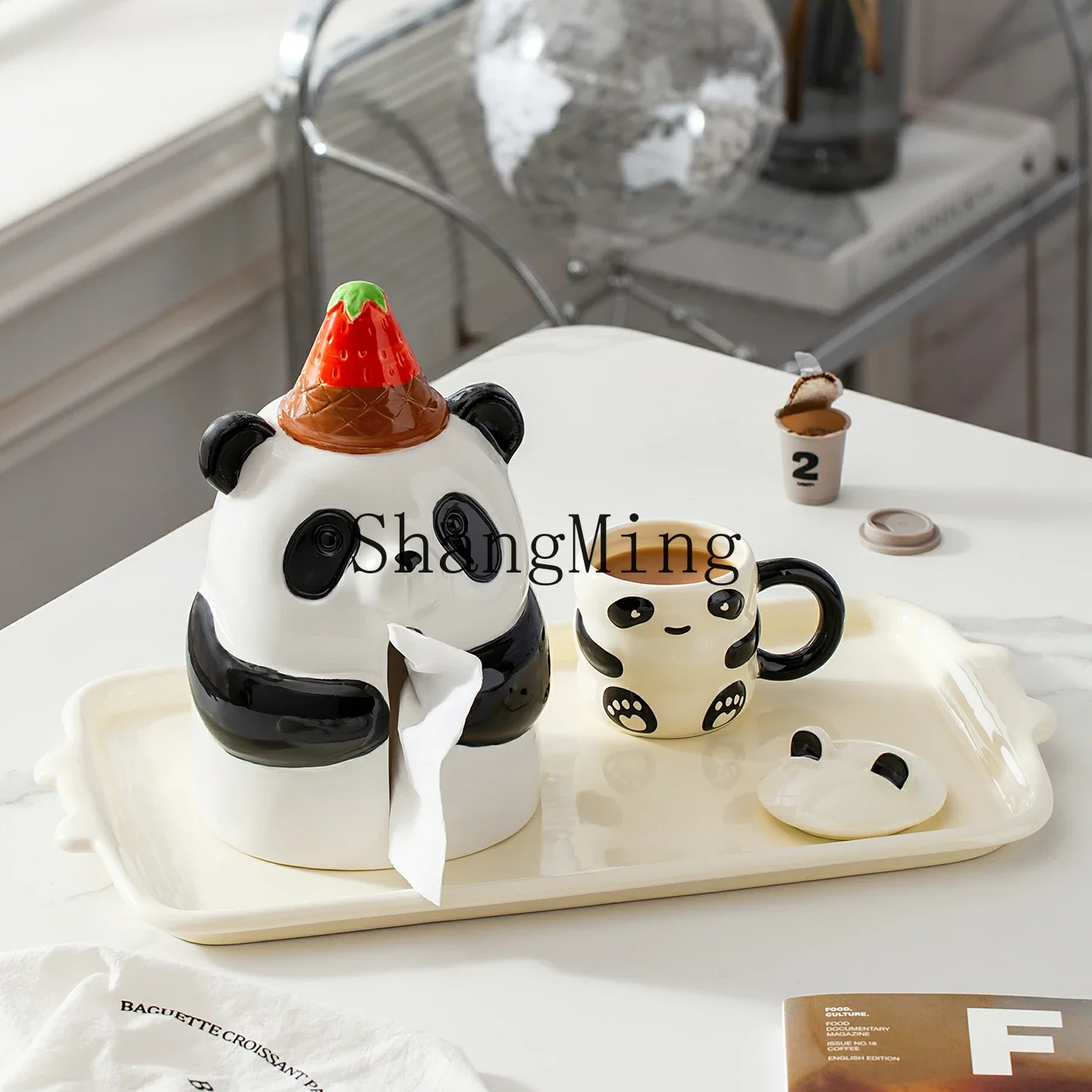 

CL creative living room coffee table desktop ornament light luxury high-end ceramic panda tissue box household