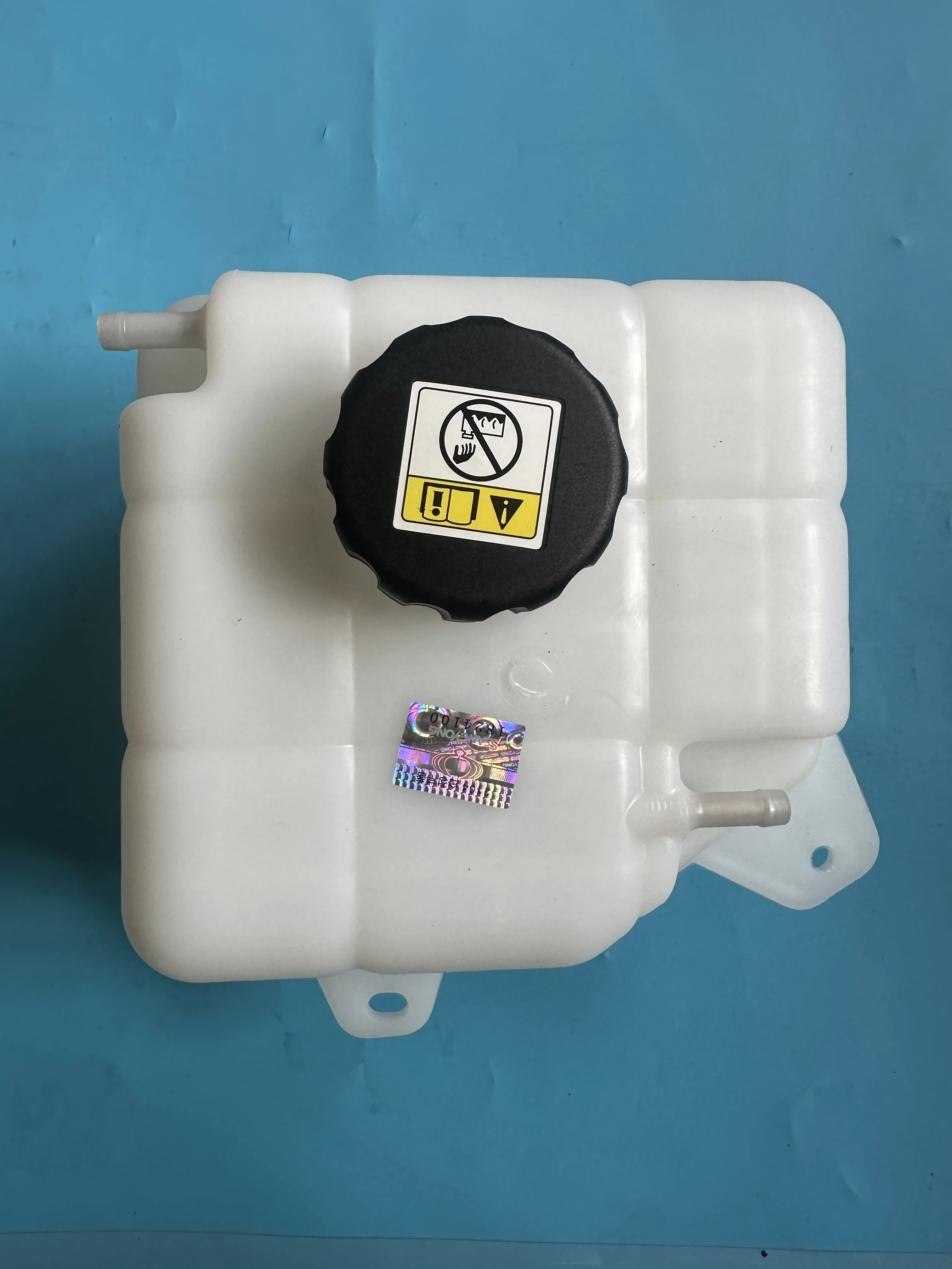 Reservoir Tank Assy 2161034042 For Ssangyong Korando C New Actyon 2161034043