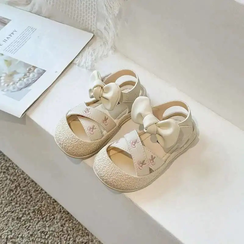 

New Girls Shoes Spring Comfort Versatile Sandal Exquisite Elegant Princess Shoe Soft Sole Anti Slip Breathable Fashion Kid Shoes
