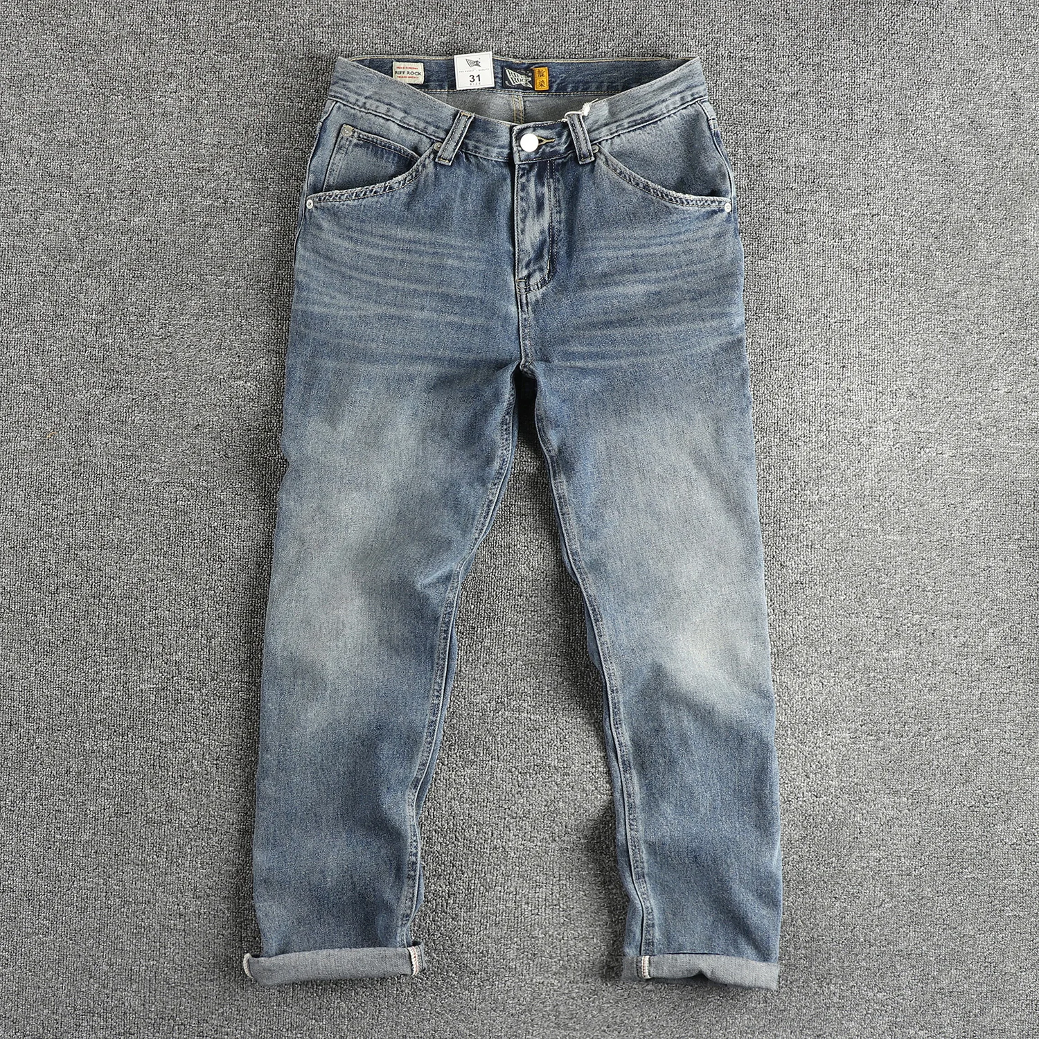 Simple and generous basic wash to do old blue jeans men loose straight leg comfortable casual trend pants