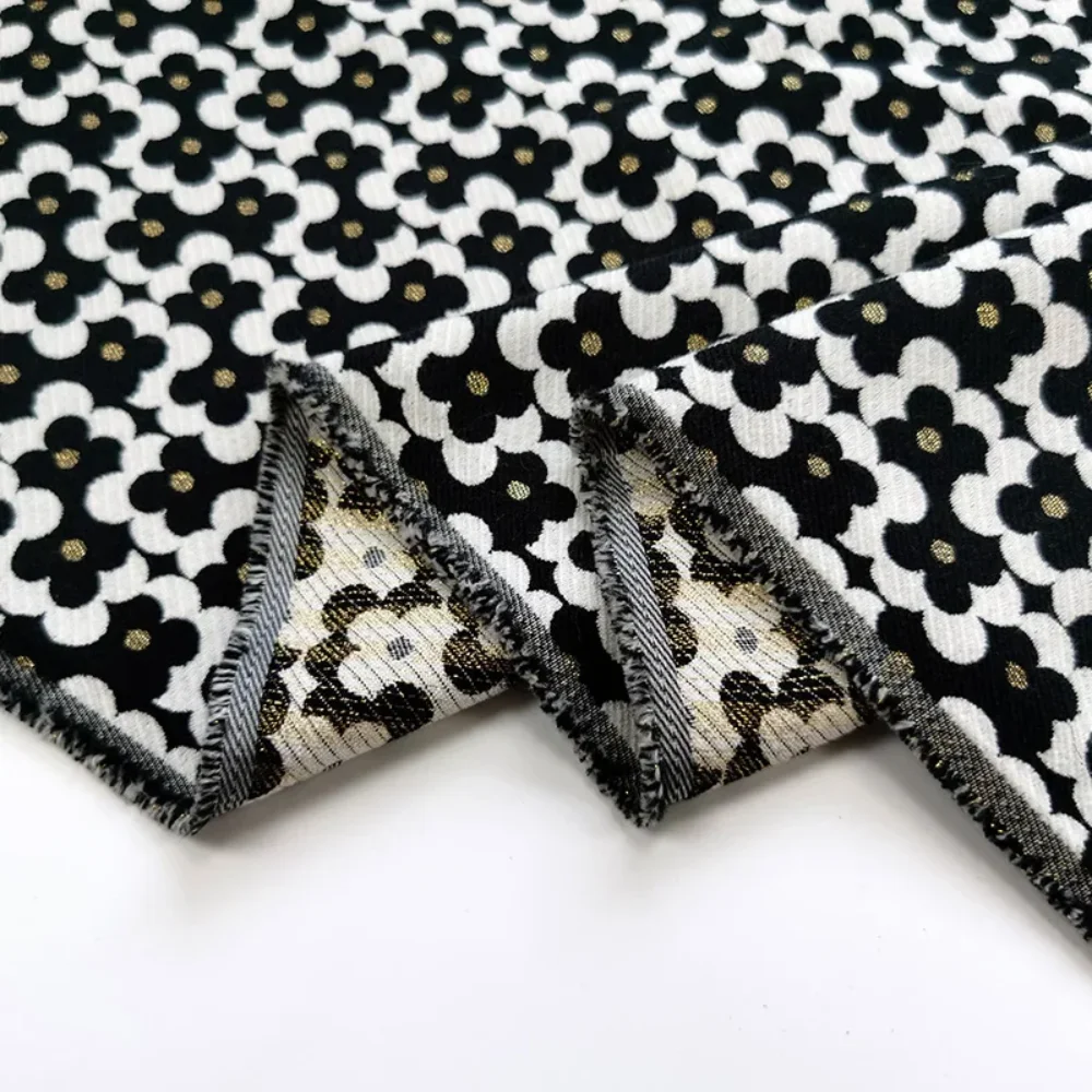 

Jacquard Fabric Black White Circle Dark Pattern Suit Autumn Winter Thick Trench Coat Fashion Design Diy Sewing Cloth