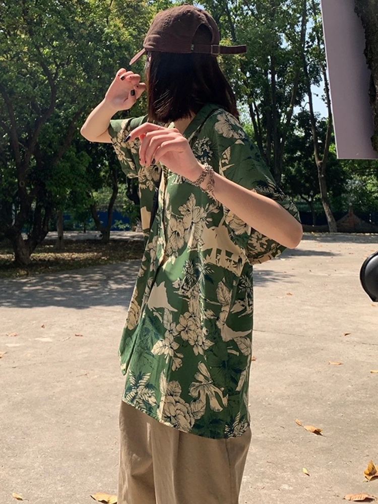 Camicie da donna per le vacanze allentate tutto-fiammifero moda stile coreano casual stampa retrò basic nuovo design semplice studenti estate streetwear