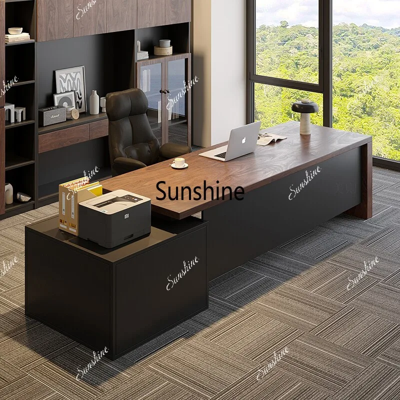 Upscale general manager simple desk