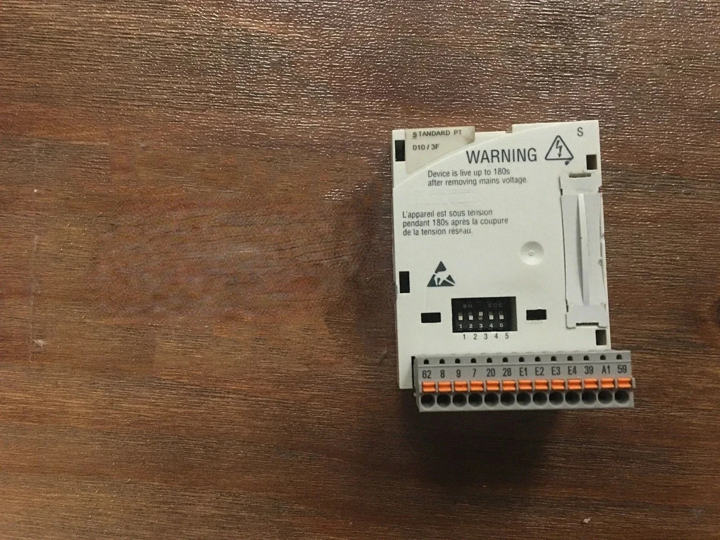 Hot SalesFOR LENZE 8200 Inverter IO Bus Adapter Module E82ZAFSC010 Genuine
