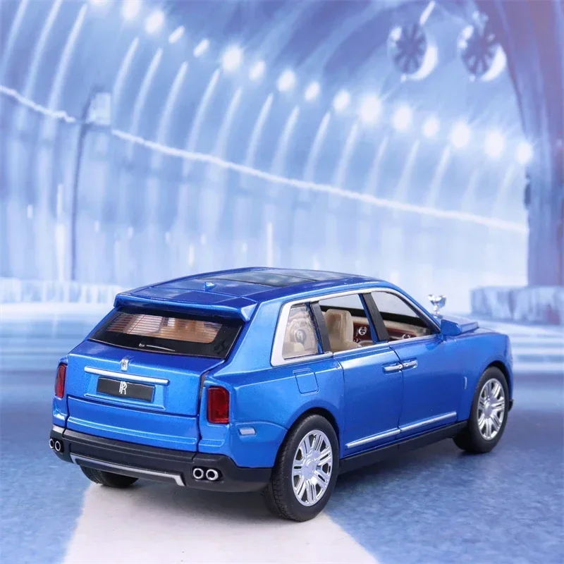 Rolls-royce Cullinan SUV de alta simulación, modelo de aleación de Metal fundido a presión, luz de sonido de coche, Colección Pull Back, juguetes para niños, regalos A253, 1:24