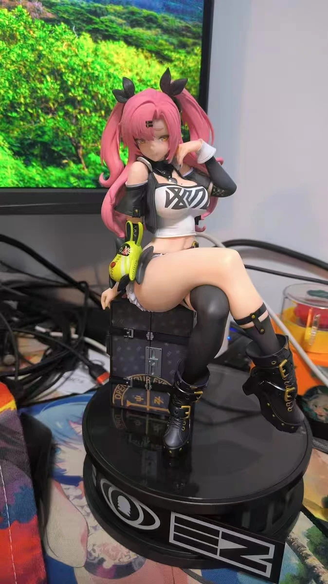 MiHoYo Official Zenless Zone Zero Nicole Demara Garage Kits Action Cunning Hares Ver.1/7 Model Kits Nicole ZZZ Gifts