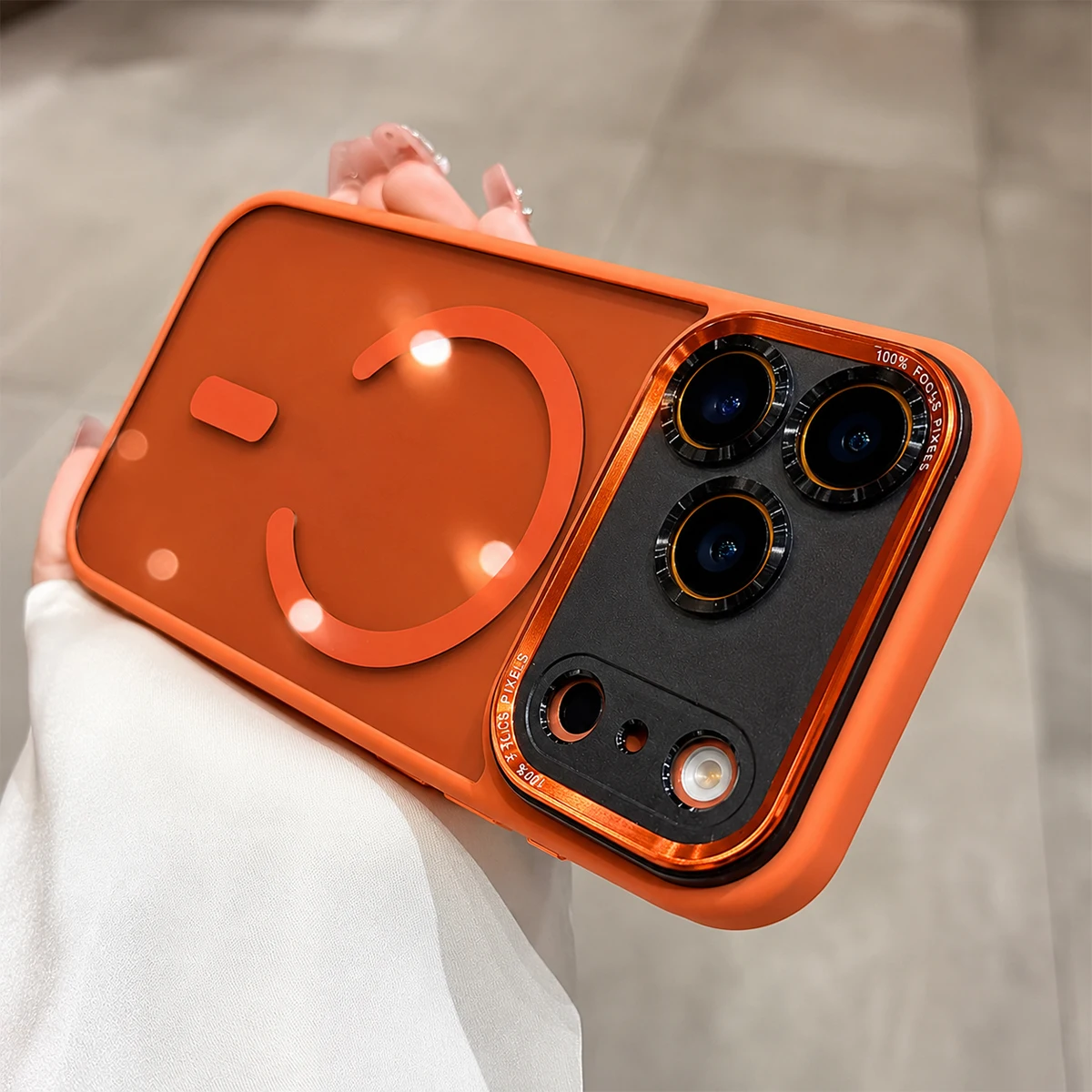 Phone Cases Yellow - ファッションミニマリストクリアマグネット式携帯電話ケース | 肌に優しいエッジで完全保護、黄ばみ防止＆傷防止 | 耐衝撃・落下防止設計、MagSafeワイヤレス充電対応、iPhone 11、12、13、14、15、16、17