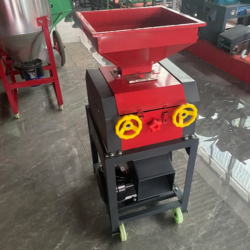 for`High Capacity Corn Peanut Pellet Feed Crusher Machine Grain Roller Grain Flaker Wheat Corn Kernel Separator Fodder Grinder