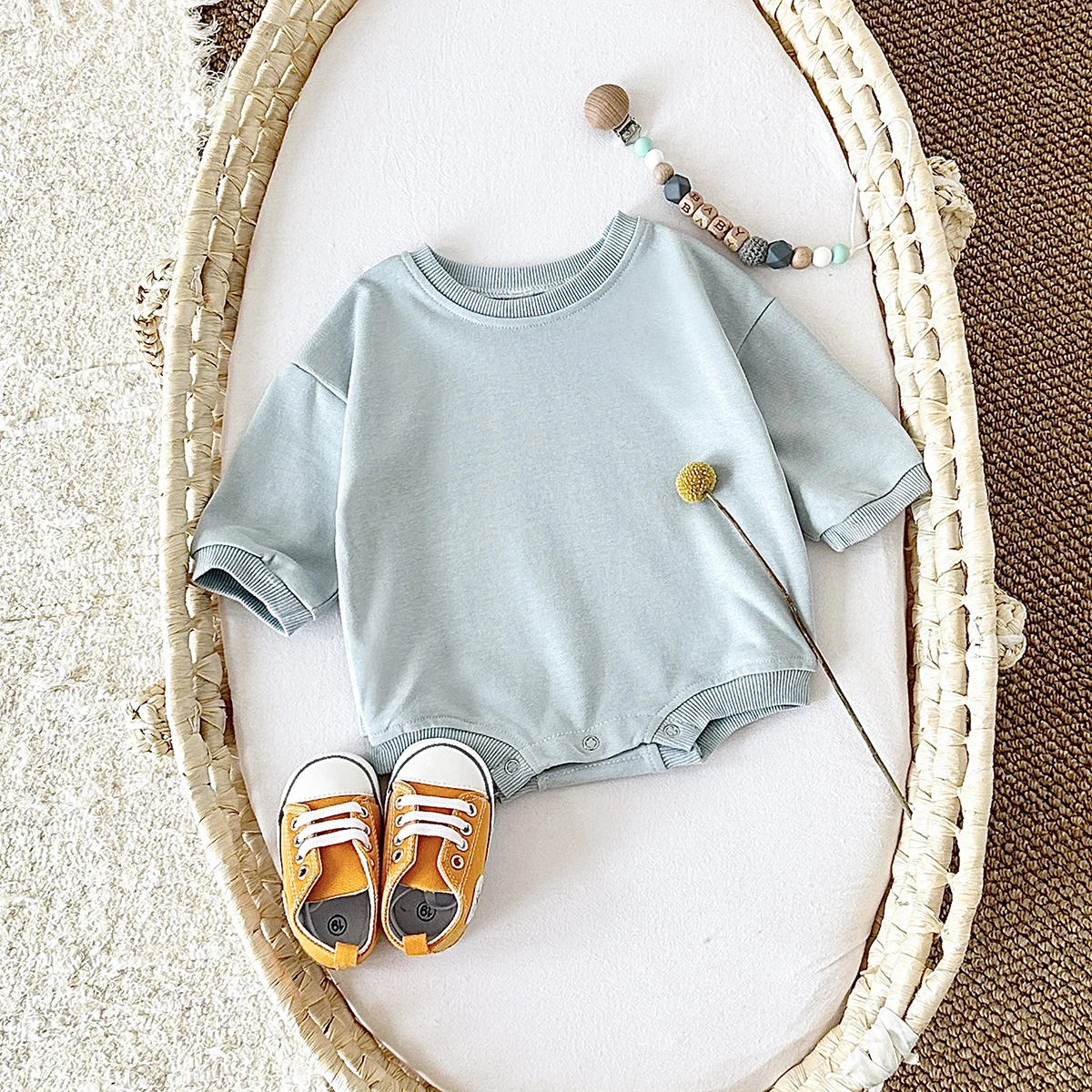 Newborn Baby Clothes Romper Triangle Jumpsuit Button Basic Sweatshirts Solid Color Pullover Bodysuits Fall Winter Child Clothes