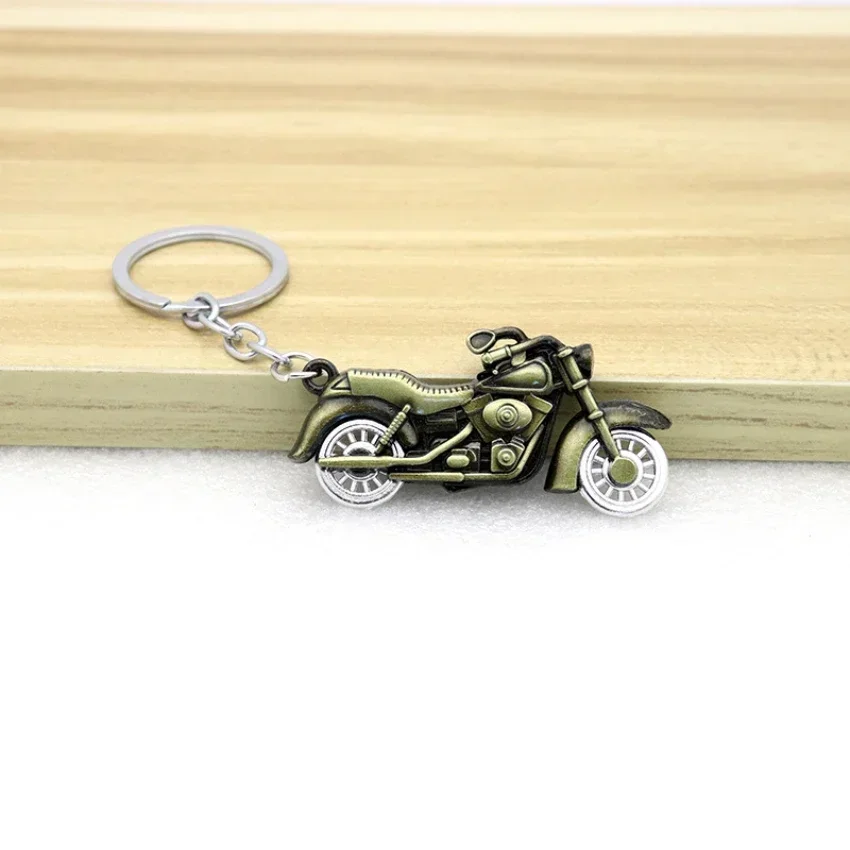 Trendy Hip-hop Simulation Three-dimensional Motorcycle Keychain High-end Current Cool Street Jewelry Pendant Fashionable Elegant