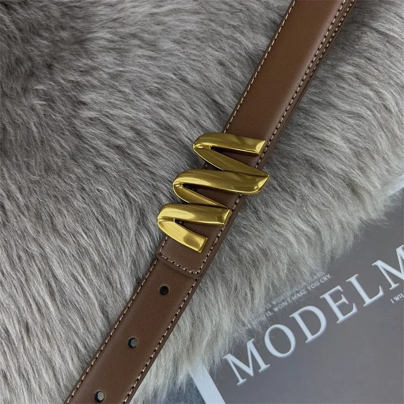 مشد نسائي من الجلد الطبيعي بإبزيم ذهبي على الموضة معطف نسائي بحزام الخصر وحزام ضيق J1399