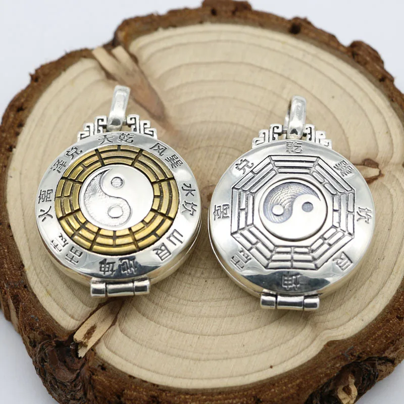 

Qiankun Taiji gossip necklace pendant, sterling silver retro Gawu box can be opened and rotated ornament pendant