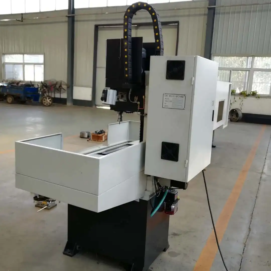 ماكينة تفريز XK7120 CNC, تحكم MACH3