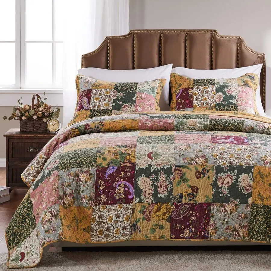 

Home Antique Chic Authentic Patchwork Cotton Quilt Set, Natural, 3Piece Full Queen