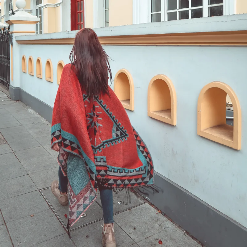 Warm Ethnic Style Shawl Women's Coat Desert Travel Matching Two-Purpose Scarf Lightweight Pashmina for Spring Autumn