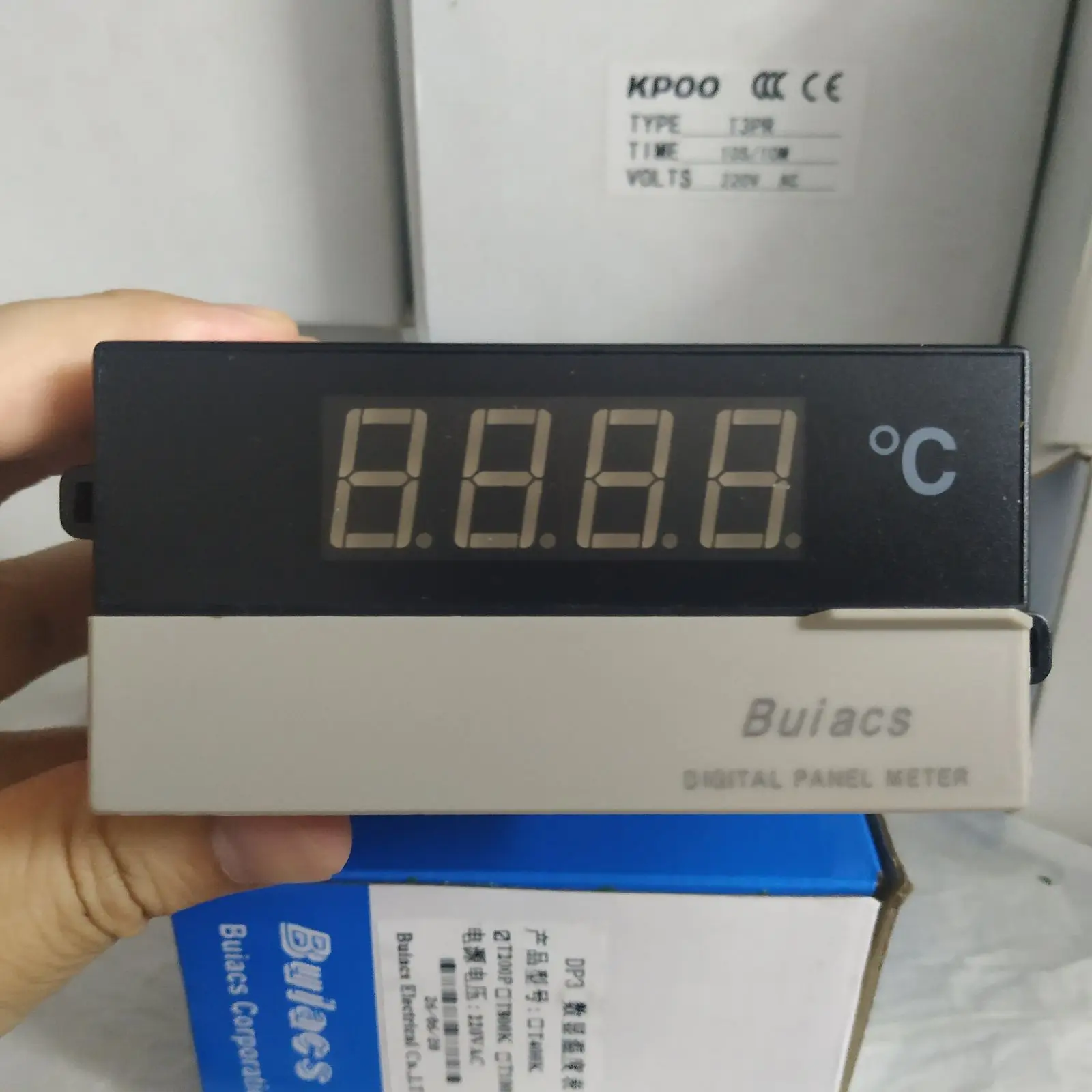 

Jianli BUIACS Digital Display Temperature Measuring Meter DP3-T (Type K/PT100) Single Display